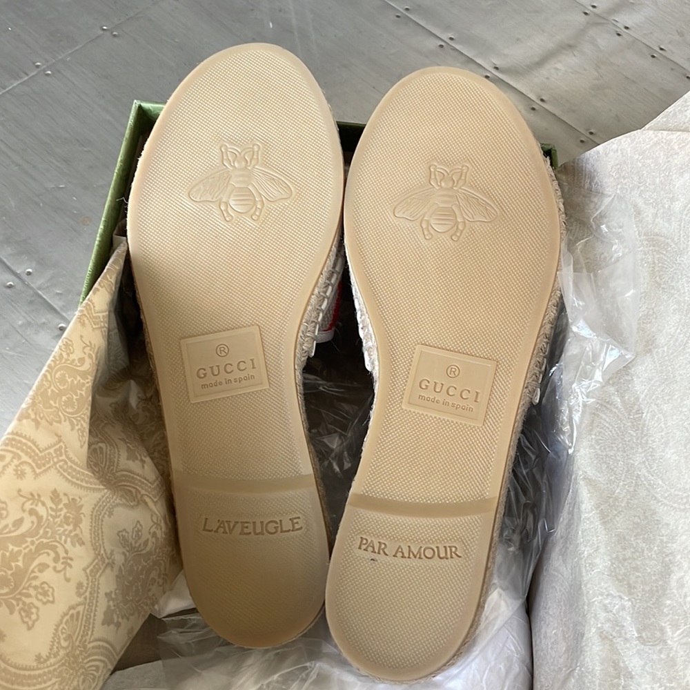 Gucci White Canvas Slide Sandals with Multicolor GG Motif - Picture 8 of 11